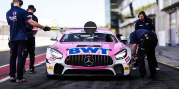 Rodrigo Almeida realiza treino oficial antes da estreia no Campeonato