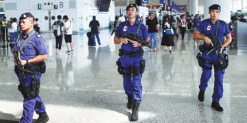 Detidos em Hong Kong dois passageiros com droga vinda de Moçambique