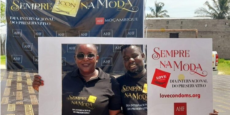 AHF Moçambique e parceiros organizam o Primeiro Festival do Preservativo na Cidade de Quelimane