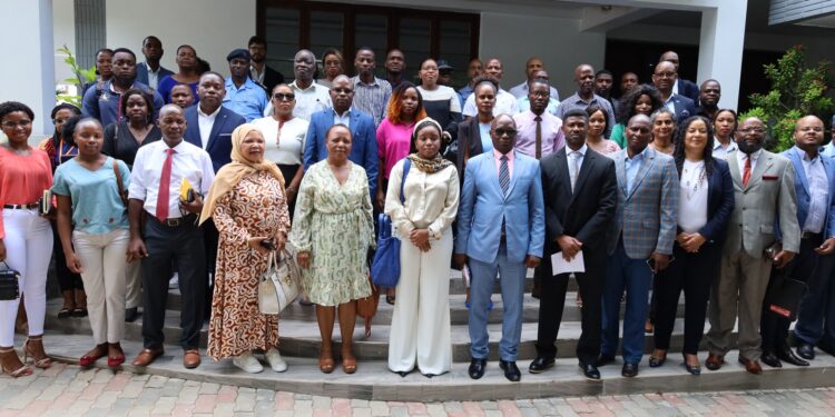 CCM e MIC reflectem sobre o regime tarifário de Moçambique na ZCLCA