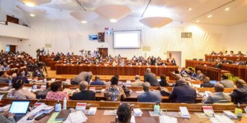 Assembleia da República vai rever Lei da PRM e SERNIC