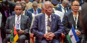 Primeiro-Ministro reitera a necessidade de mais donativos para o combater à pobreza em Moçambique