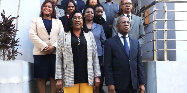 Provedoria de Justiça estreita laços com o Instituto de Comunicação Social (ICS)