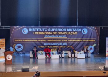 ISMU Forma 218 Graduados em Cerimônia Prestigiada por Altas Autoridades