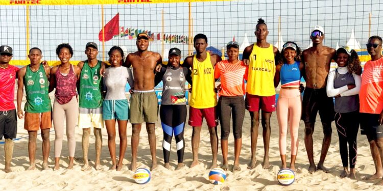 Moçambique marca presença no Campeonato Africano de Voleibol de Praia