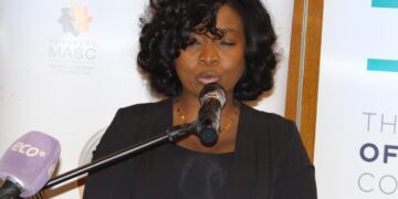 Mulheres Exigem Voz no Diálogo Nacional