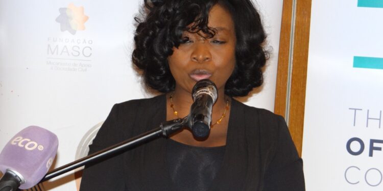 Mulheres Exigem Voz no Diálogo Nacional