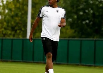 PRESENÇA MOÇAMBICANA NA EUROPA: ALFONS AMADE ASSINA PELO DUNFERMLINE FC