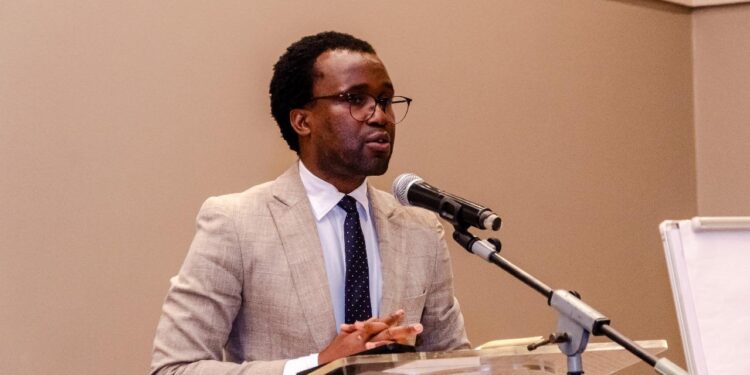 Da estética do amor à Pátria em tempos de revisionismos históricos