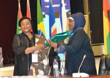 Moçambique assume a presidência da Assembleia Parlamentar da CPLP