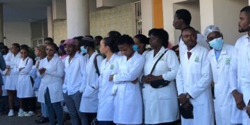 Fim do subsídio para estudantes de medicina é irreversível, diz governo: “medida era discriminatória”