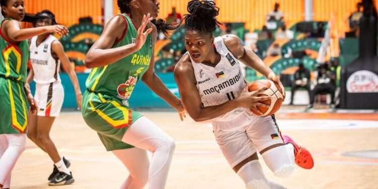 MoçambiqueMoçambique vence Guiné-Conacri e segue para os “quartos” do Afrobasket feminino