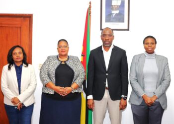 Ministro dos Transportes e Logística empossa novos quadros no órgão central do MTL