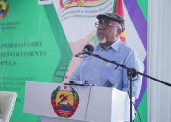 GOVERNADOR DE NAMPULA EXIGE MUDANÇA DE ATITUDES E COMBATE FIRME À CORRUPÇÃO