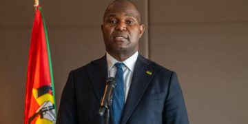 CHEFE DO ESTADO DEFENDE NOVA ARQUITECTURA FINANCEIRA GLOBAL E MOBILIZA APOIO INTERNACIONAL PARA PROJECTOS ESTRUTURANTES