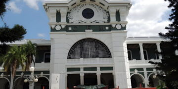 Parte dos trabalhadores dos CFM sentem-se excluídos na celebração dos 130 Anos e acusam direcção de arrogância