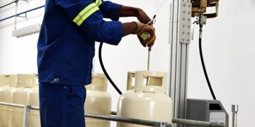 Governo garante arranque da produção de gás de cozinha em 2026