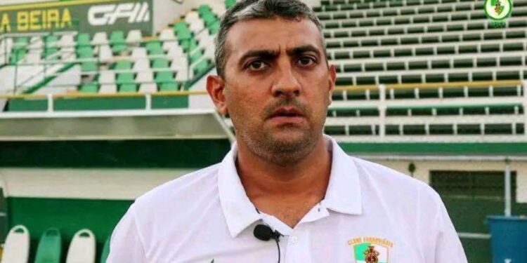 Akil Marcelino critica arbitragem após derrota frente à UD Songo