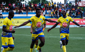 Avançado pede desculpas aos adeptos canarinhos após marcar o golo da vitória no ninho do Canário