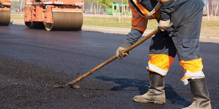 Infraestruturas rodoviárias modernas vistas como chave para integração económica e coesão social
