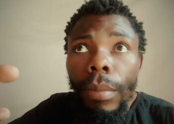 GERONTOCRACIA: O Poder dos Velhotes e a Agonia dos Tronos