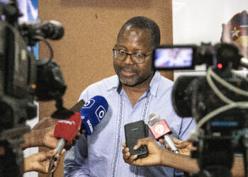 Elísio Macamo destaca papel dos jovens na consolidação da democracia e na responsabilidade cívica