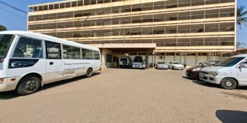 Ministro da Saúde visita Hospital Geral da Machava e exige resposta urgente à degradação da unidade