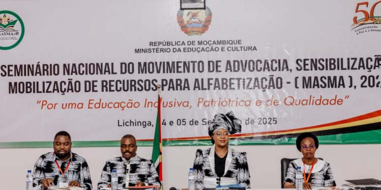 Primeira-Dama desafia Moçambique a reduzir analfabetismo até 2029