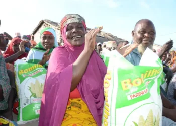 Tzu Chi garante sementes para 2.700 famílias afectadas por ciclones em Nampula