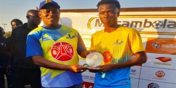 Ângelo Cantolo e o desafio de vestir a camisola 7 dos Mambas