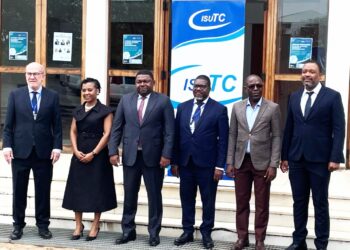 MINISTRO DA ECONOMIA DESTACA INOVAÇÃO E LIDERANÇA RESPONSÁVEL COMO PILARES DO DESENVOLVIMENTO SUSTENTÁVEL