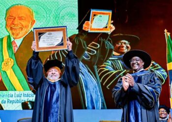 Universidade Pedagógica de Maputo distingue Lula da Silva com título Honoris Causa