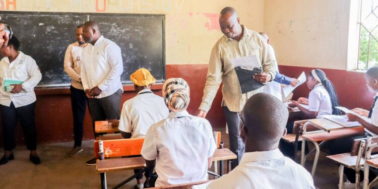 Província de Maputo Inicia avaliação finais com mais de 61 Mil alunos da 9.ª Classe