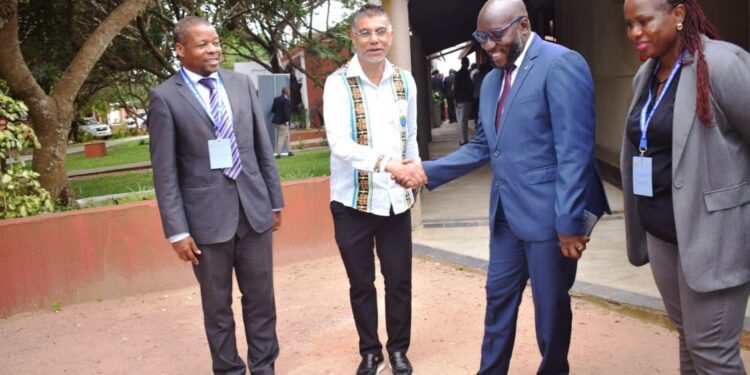 Marracuene recebe avaliação independente da política de emprego