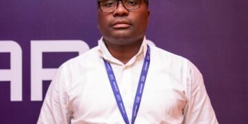 Símbolos em Disputa ”Custo Invisível da Mudança da Bandeira”