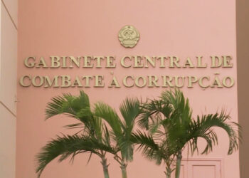 Caso de comissões ilegais leva Director Nacional do Tesouro a prestar esclarecimentos no GCCC