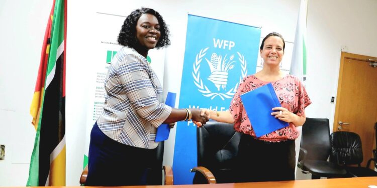 Moçambique reforça parceria com PMA para resposta a desastres e segurança alimentar