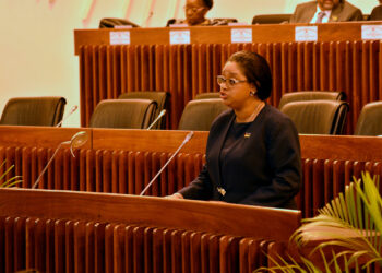 Ministra das Finanças relança o desbloqueio aos Actos Administrativos na Função Pública