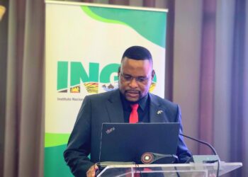 País debate estratégias para enfrentar impactos climáticos