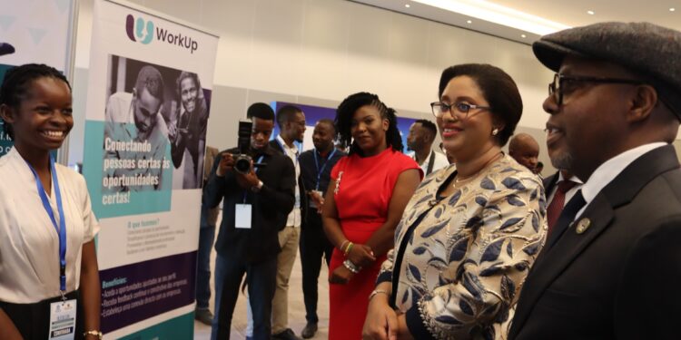 Transformação digital em foco no BFSI Mozambique 2025