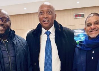 Caifadine Manasse mantém encontro de cortesia com Presidente da CAF em Marrocos