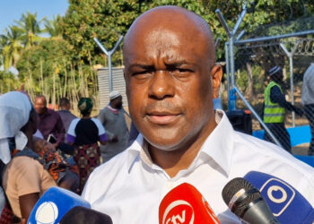 Edil da Maxixe exige responsabilização a empreiteiros que abandonam obras