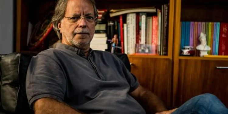 Leitores aguardam apresentação pública de “As sementes do céu” em Maputo