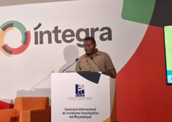 Zavala desafia jornalistas a romper o óbvio e elevar a investigação em Moçambique