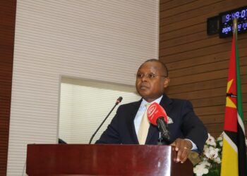 PGR diz que agentes do SERNIC adulteram resultados de perícias e trocam telemóveis apreendidos entre si