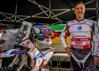 Moçambique projeta turismo internacional com presença no Dakar Rally 2026