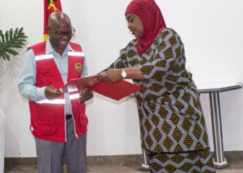 Parlamento mobiliza solidariedade nacional para enfrentar crise das cheias