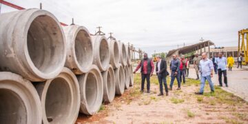 Parruque reforça parceria com a Fábrica PREMAP para intervenções urgentes de drenagem na Matola