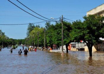 Governo reúne-se em Xai-Xai para avaliar impactos das cheias em Gaza e Maputo