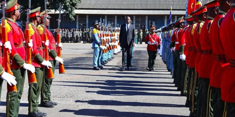 Chapo promove generais e renova liderança das Forças Armadas